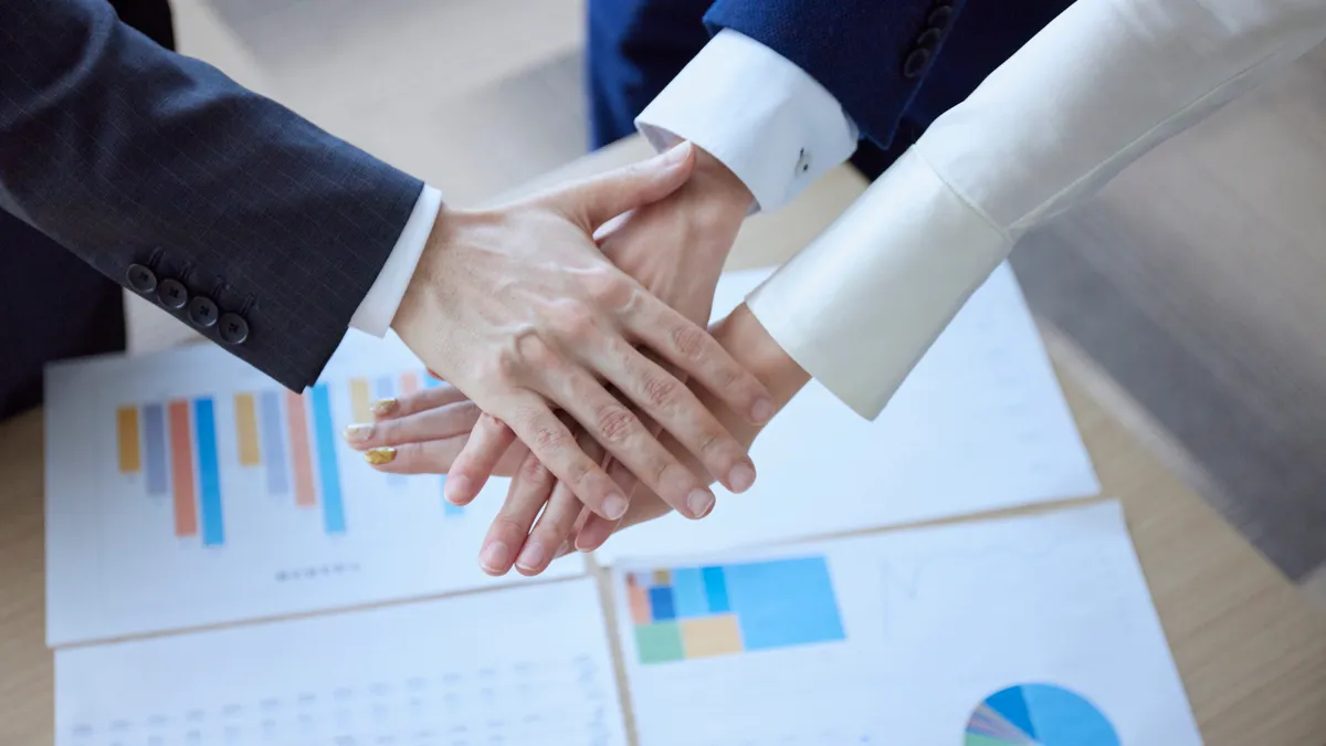 Business Meetings in Japan: Preparation, Seating, and Follow-Up