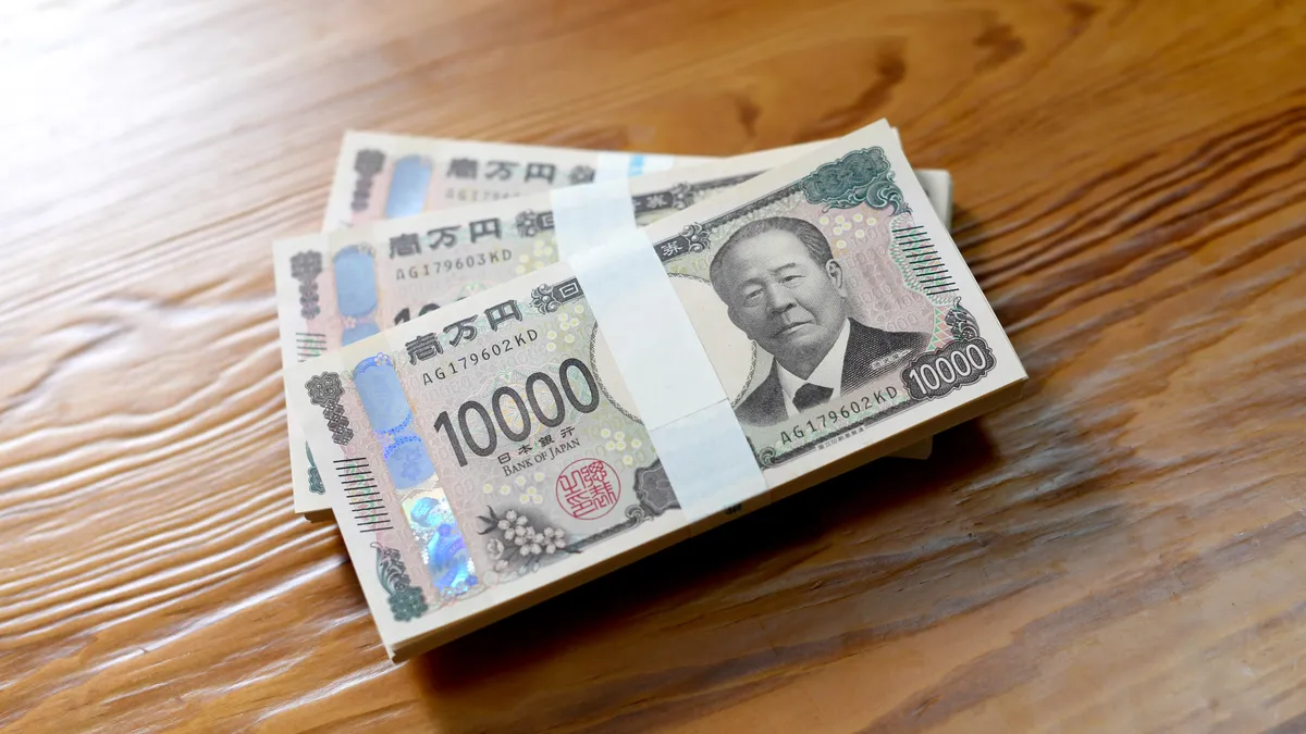 Japan's B2B Market: Size, Key Sectors, and Opportunities for Foreign Companies