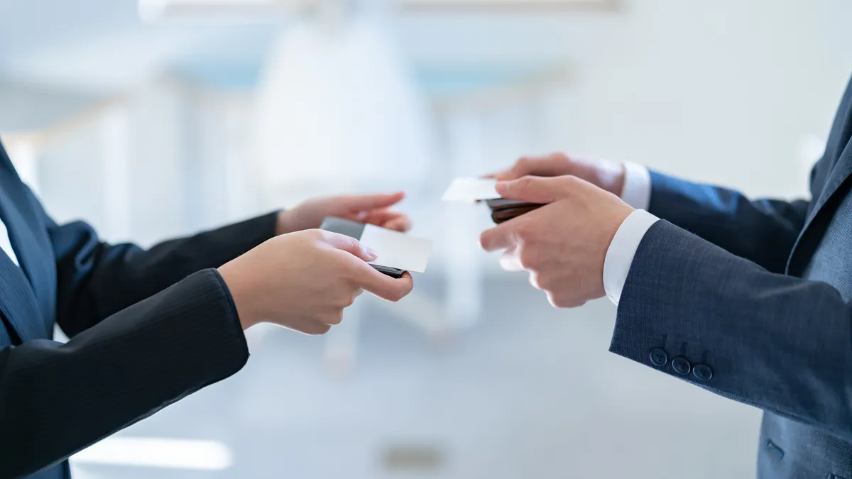 Japanese Business Etiquette: The Do's and Don'ts That Actually Matter